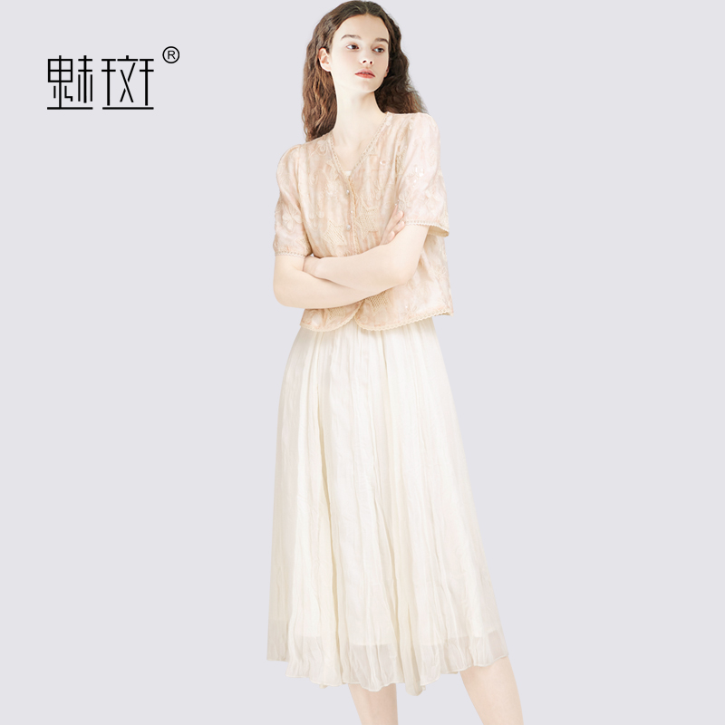 12279788.魅斑重工刺绣短上衣连衣裙两件套裙子