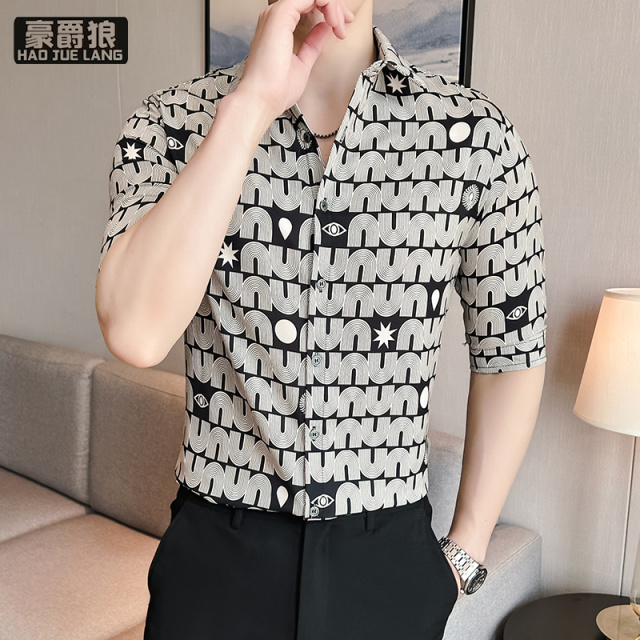 12310693.夏季新款男士短袖衬衫潮流时尚冰丝免烫痞帅印花高级感垂感衬衣