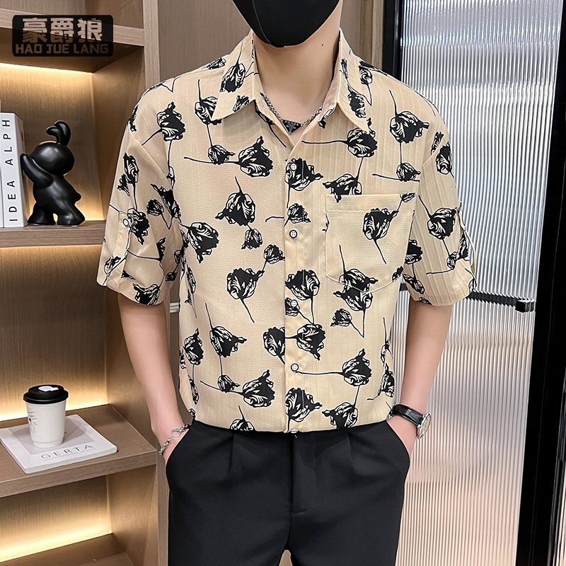 12310672.夏季冰丝短袖衬衫男新款休闲设计感小众高级感痞帅镂空衬衣男