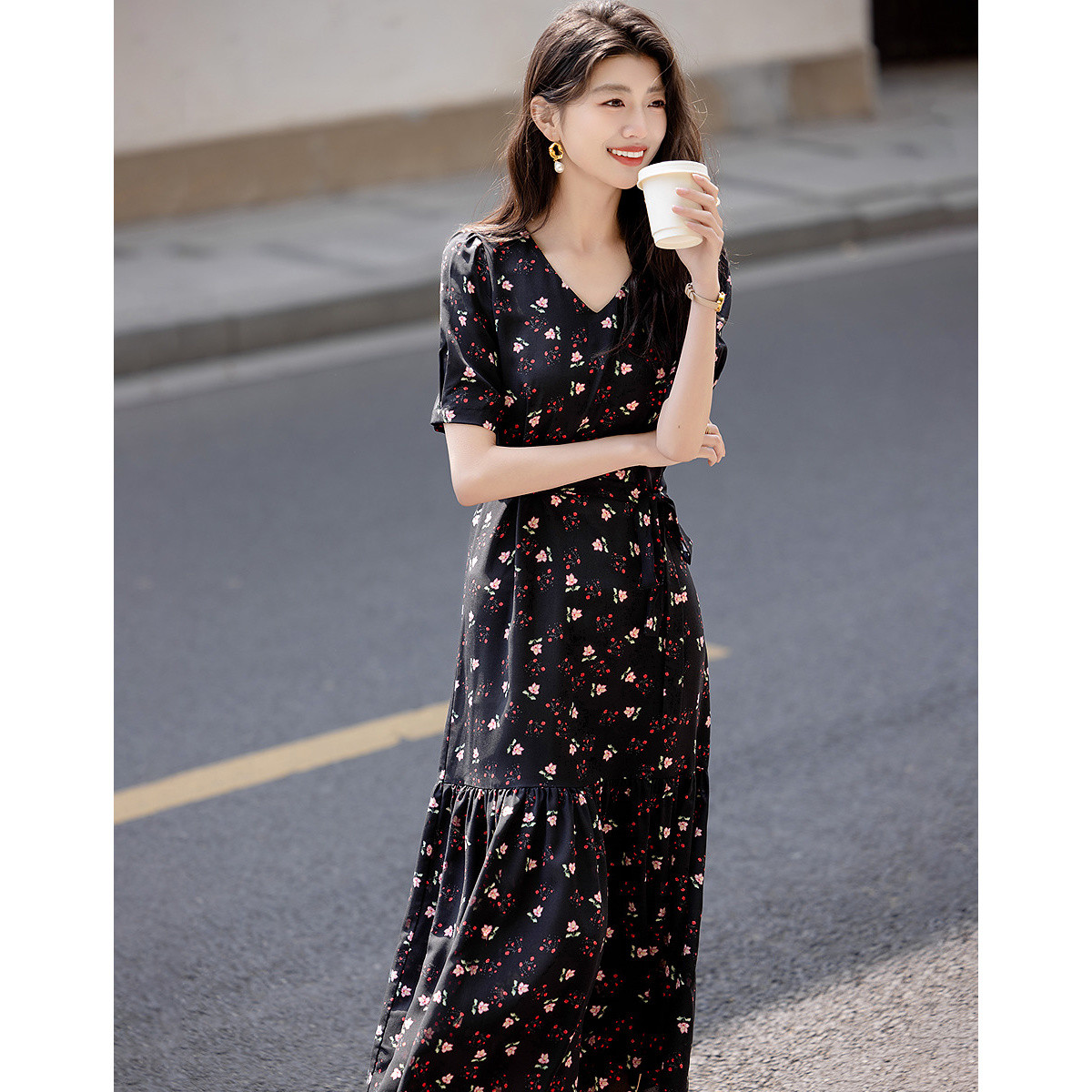 12339445.【吉维尼花园】夏季甜美风圆领碎花无腰线A字小个子女式连衣裙