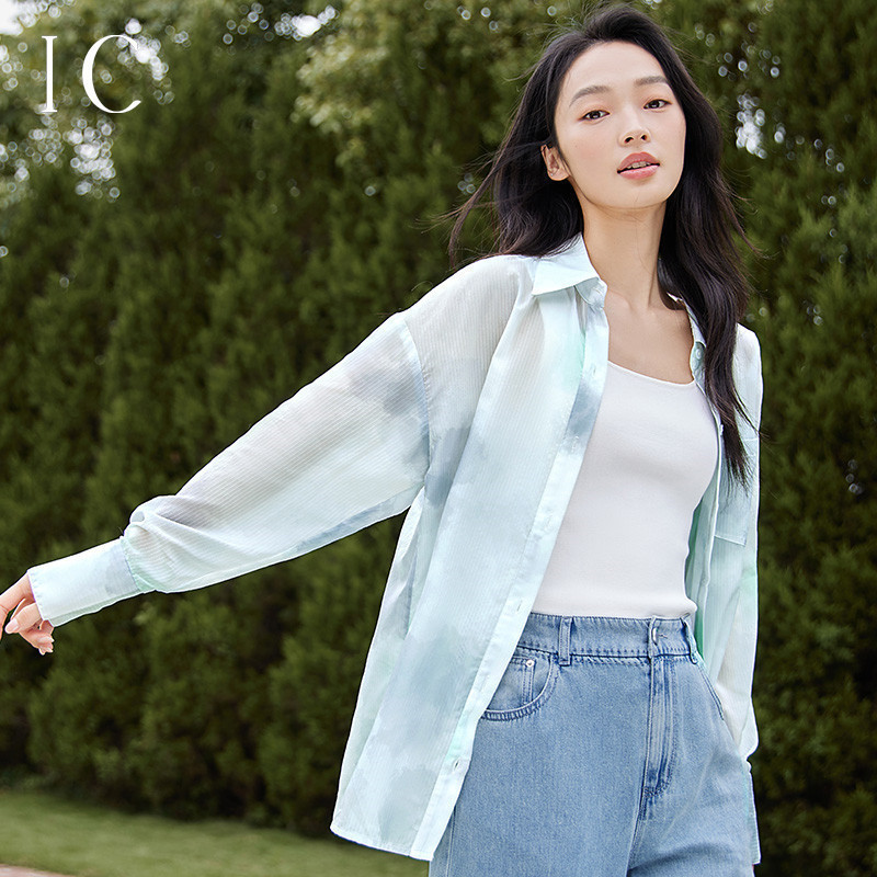 12360223.渲染色休闲服女夏季新款户外轻薄透气宽松防紫外线休闲衬衫外套