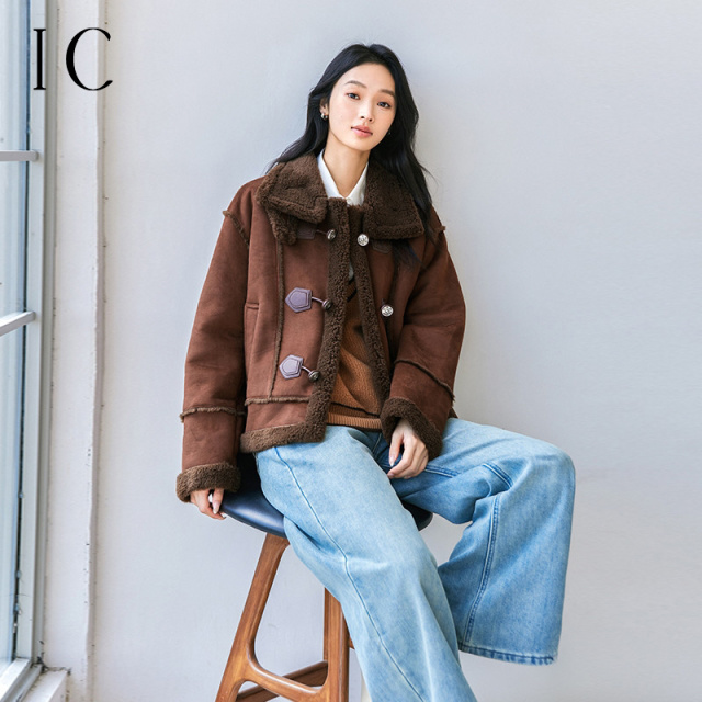12358448.ins博主风麂皮羊羔毛外套女新款冬季高级感通勤休闲皮毛一体