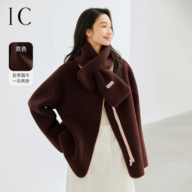 12358478.韩系围巾领短款皮草外套女2025新款冬气质高级感休闲百搭上衣