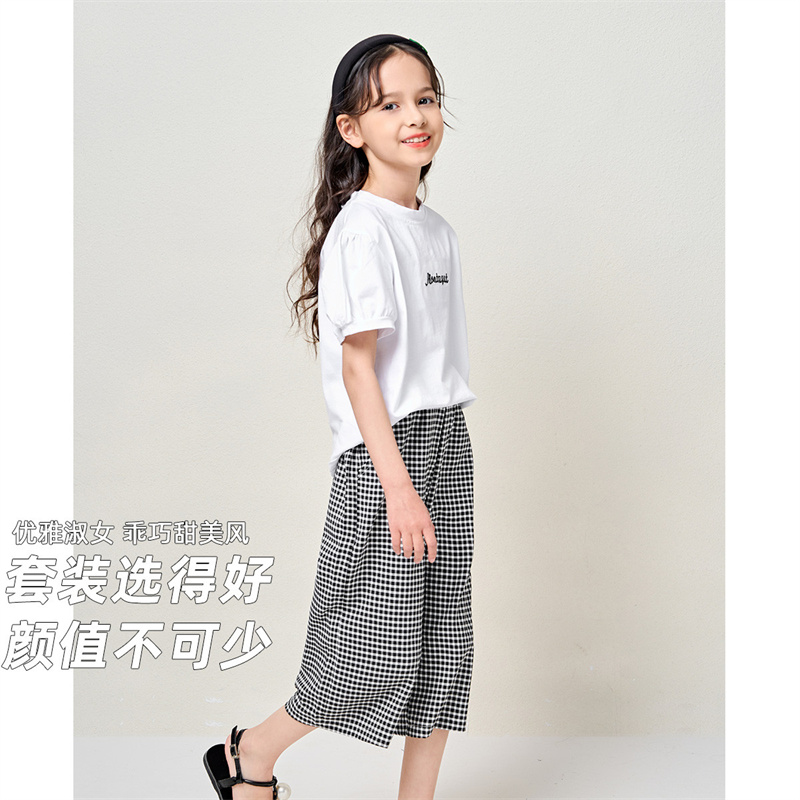 12363679.【泡泡袖短袖T恤+格纹阔腿裤】女童夏季薄款宽松休闲儿童套装