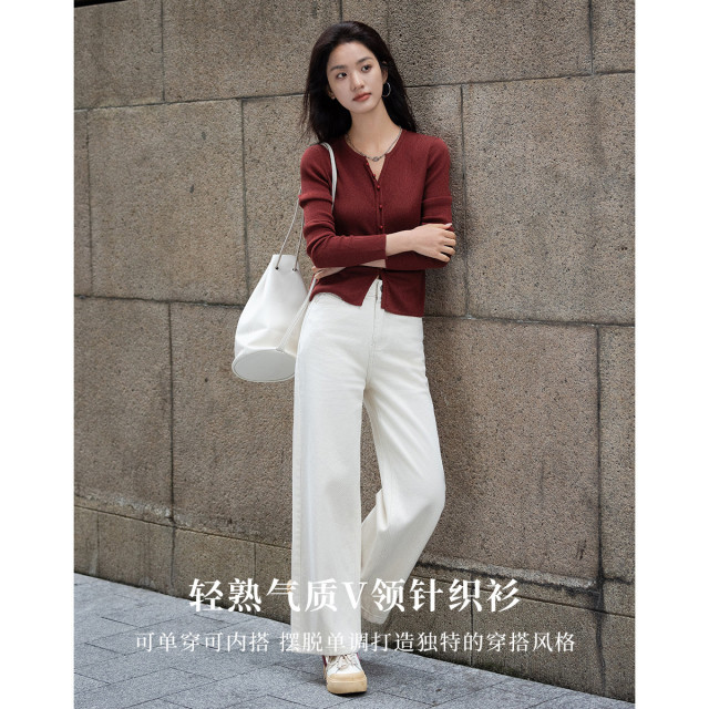 12394667.【气质V领针织衫】冬季轻熟姐姐叠穿内搭显瘦气质针织衫女