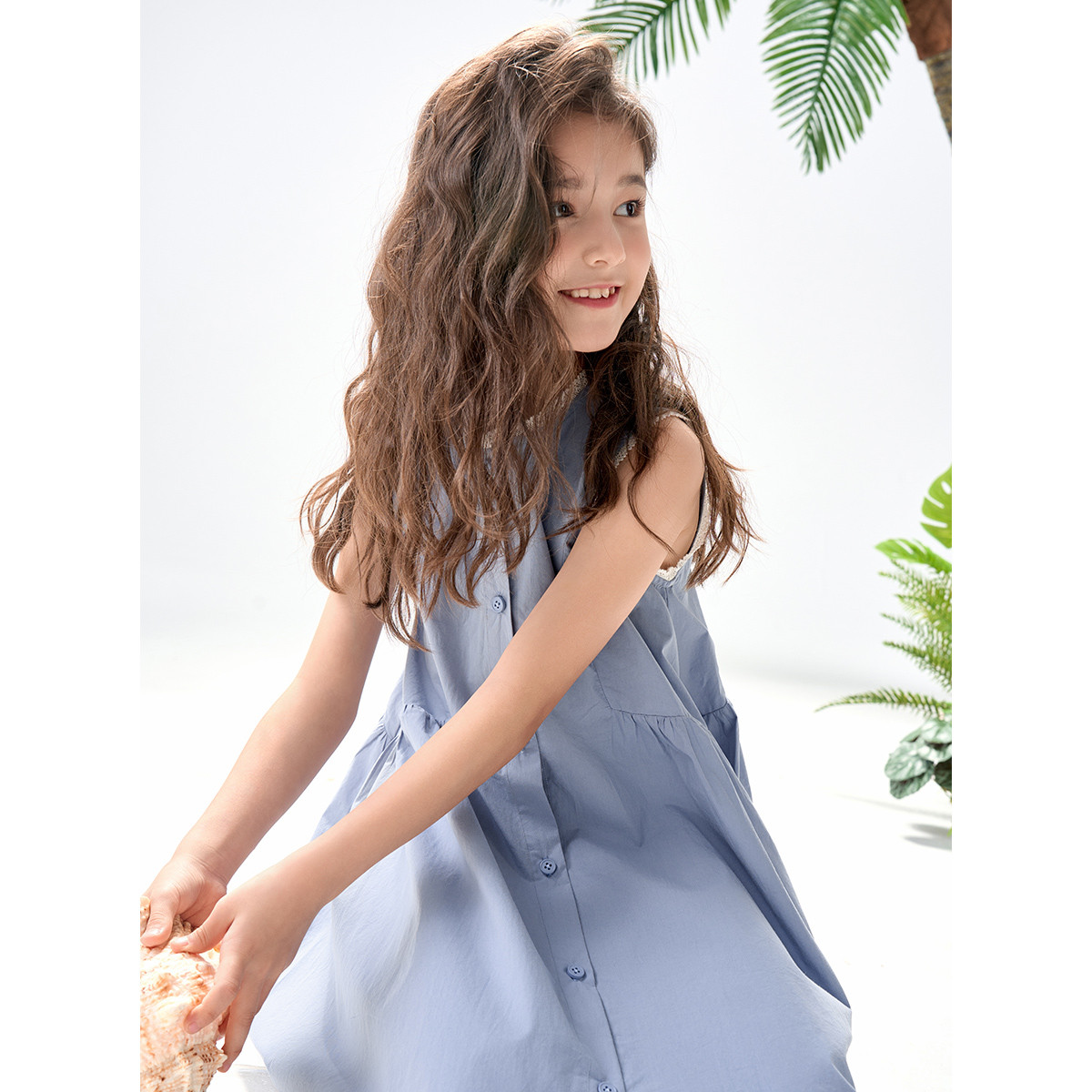 12412446.【设计师款】女童连衣裙2025夏季薄款花边阔形韩版宽松背心裙