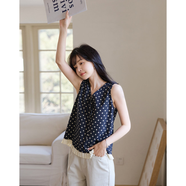 12442660.【波尔卡假日】夏季文艺风木耳边波点无袖衬衫小个子衬衣女装上衣