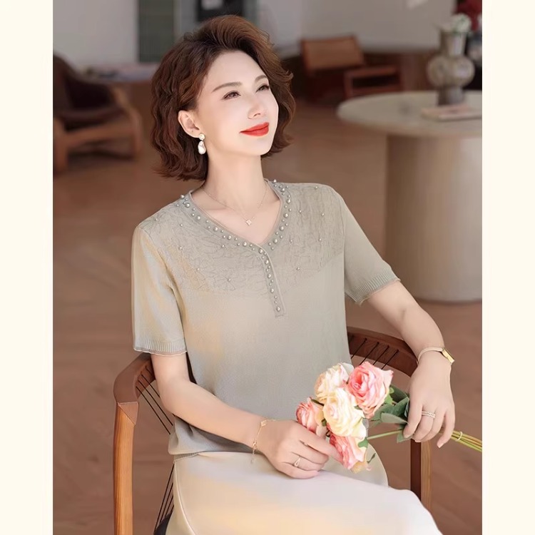 12447445.年轻妈妈夏装短袖T恤针织小衫新款洋气中老年女装套装上衣服