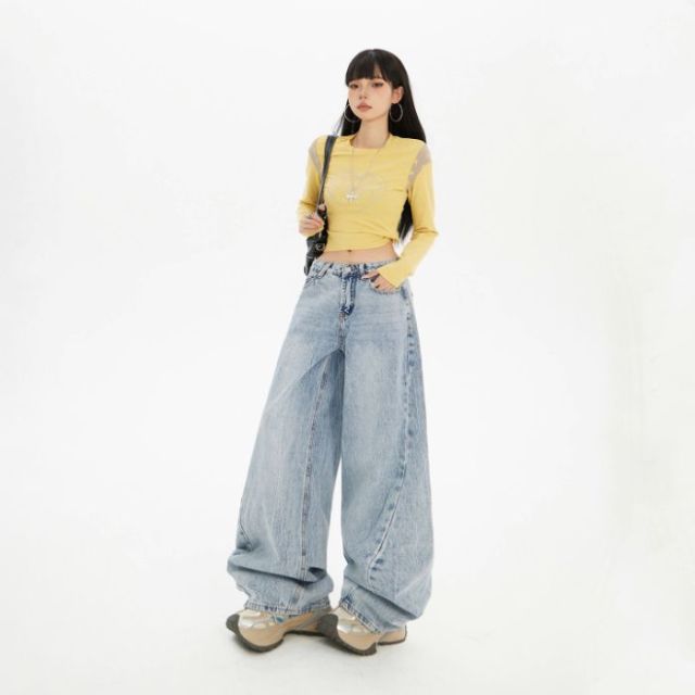 12448119.歌谛婕 设计感扎痕水洗工艺高腰阔腿镰刀裤宽松休闲百搭牛仔裤女