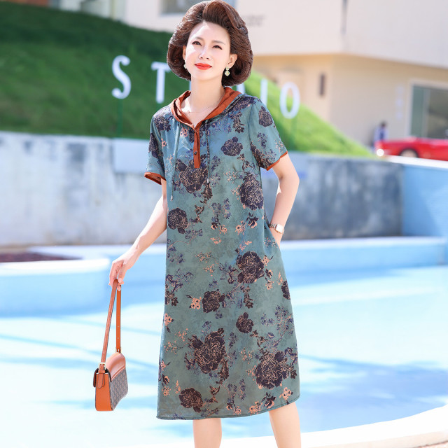 12452646.妈妈夏装宽松印花连衣裙中年高贵洋气长裙中老年夏季大码短袖裙子