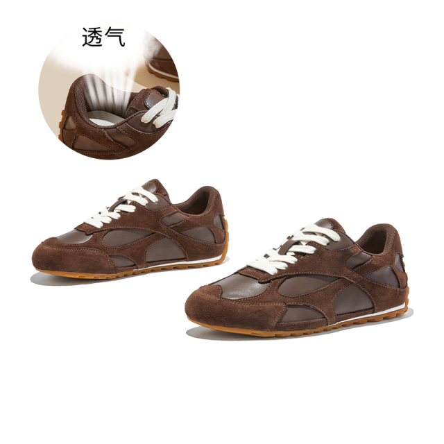 12457404.墨斯本乌拉草猪皮鞋垫真皮德训鞋通勤运动休闲鞋女款12170