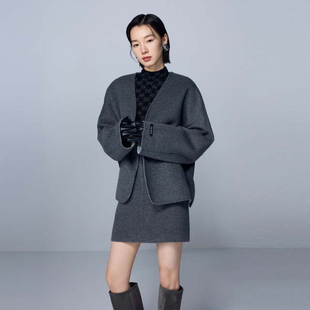 12468892.【绵羊毛】三彩丽雪leisure2025冬季新款收腰半身裙双面呢短裙女