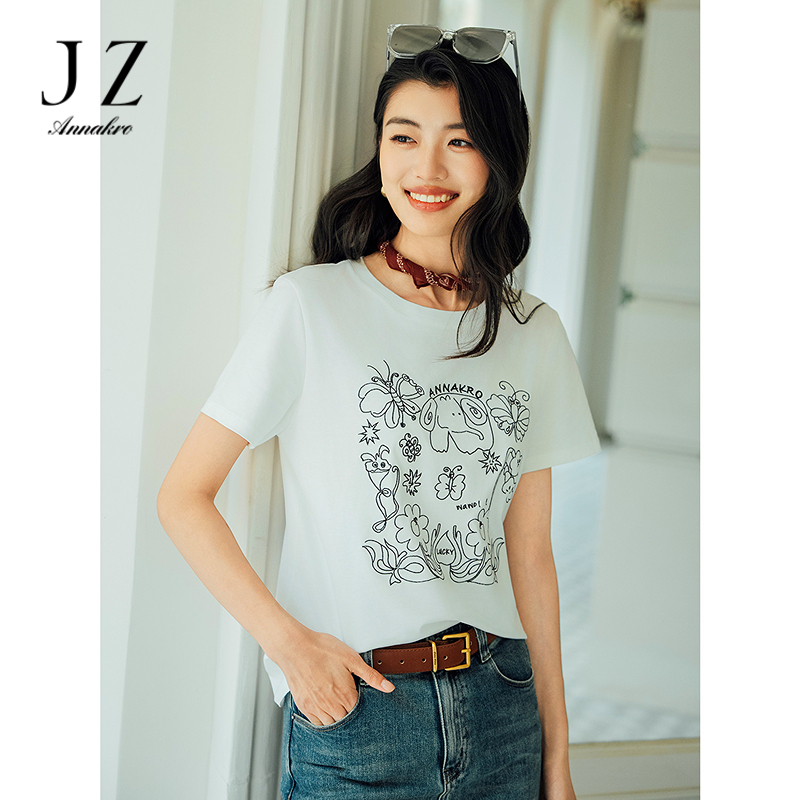 12472505.玖姿安娜蔻童趣活力减龄手绘感绣花短袖T恤女2025夏季新款