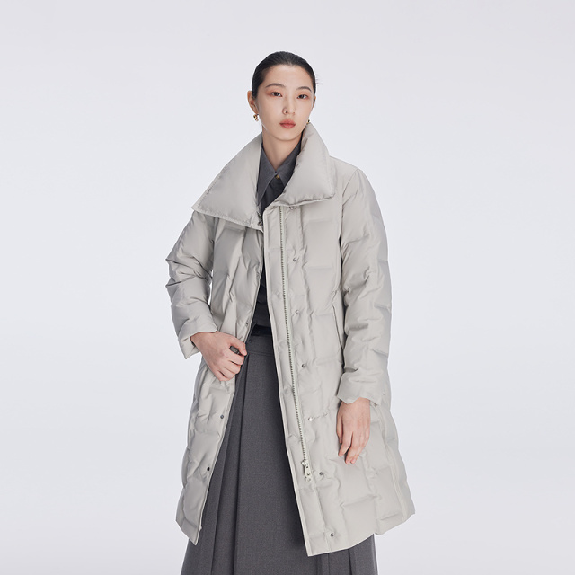 12491559.【商场同款】艾莱依雅士系列直充鸭绒服外套女时尚大翻领羽绒服女中长款