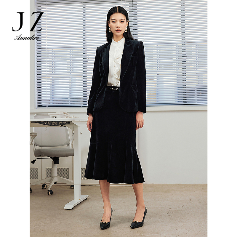 12514393.JZ玖姿商场同款优雅女人味丝绒鱼尾半身裙女2025春秋季新款