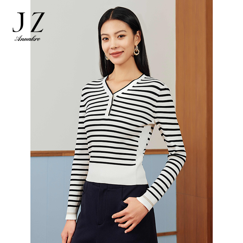 12515459.JZ玖姿商场同款休闲活力减龄条纹套头针织衫女2025春秋新款