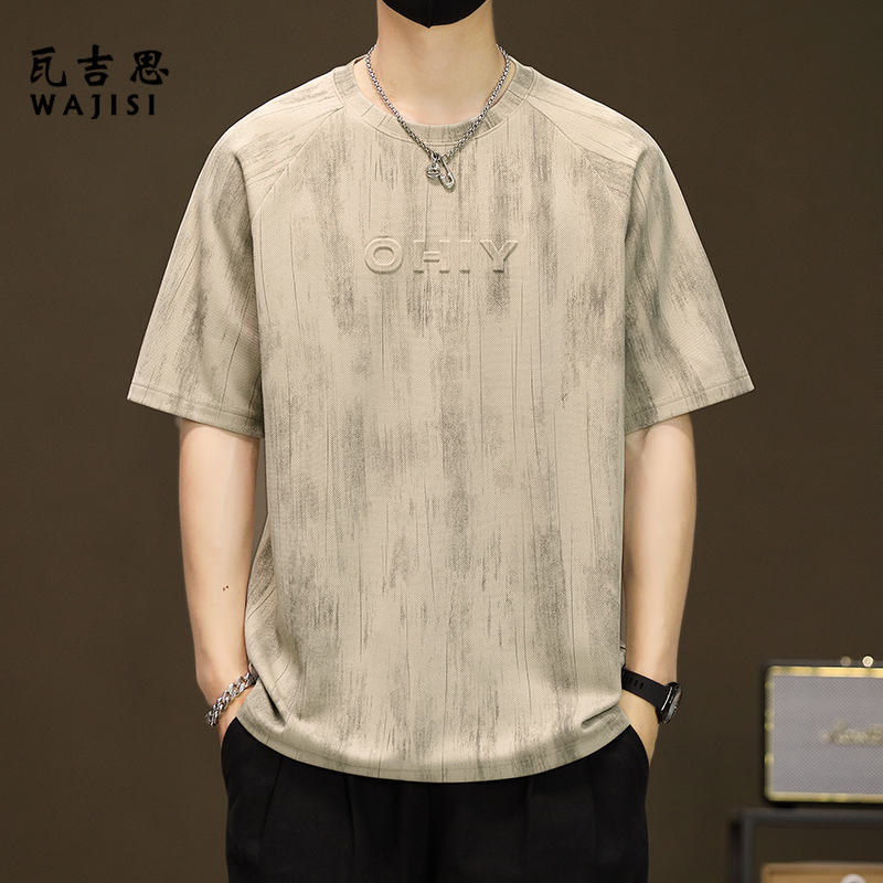 12521469.日系复古烧花钢印立体字母圆领短袖T恤夏季潮流青年百搭短袖