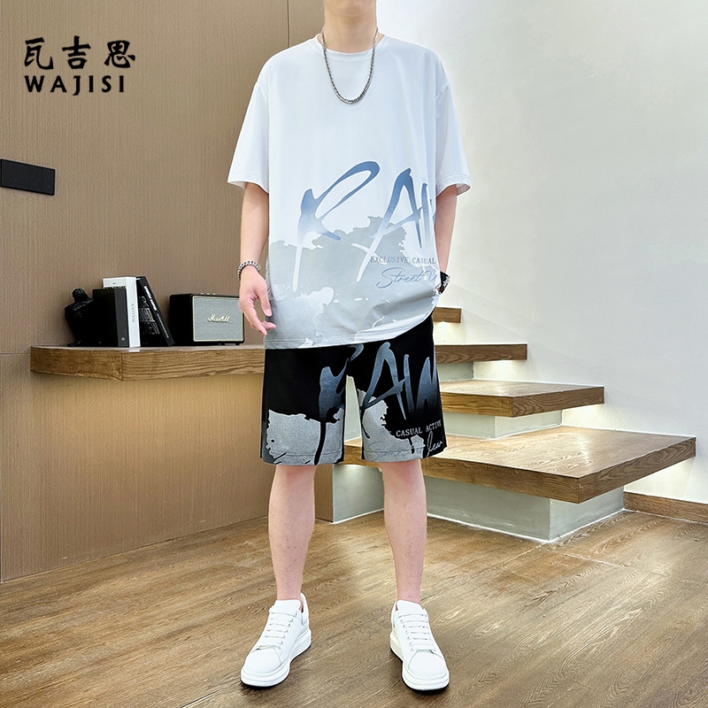 12525969.夏季男士薄款冰丝短袖t恤运动服高中生潮流搭配跑步套装初中学生