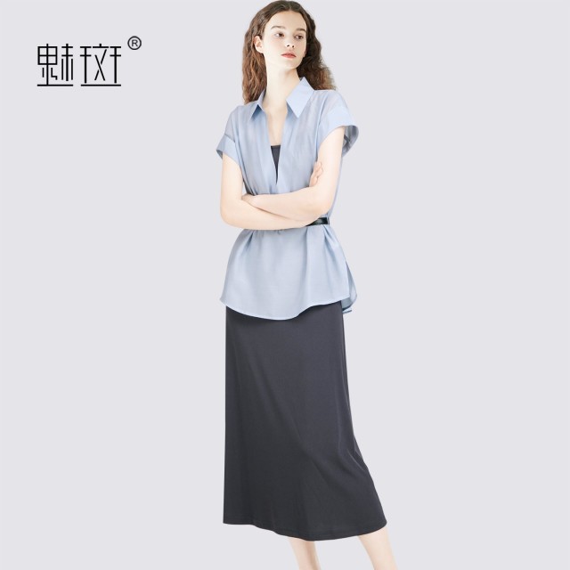 12521932.魅斑套装短袖V领衬衫吊带连衣裙两件套
