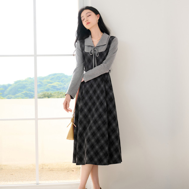 12564462.2025秋装复古格子假两件连衣裙女收腰拼接学院风中长裙子