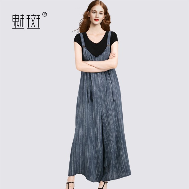 12568201.魅斑短袖T恤背带阔腿裤两件套