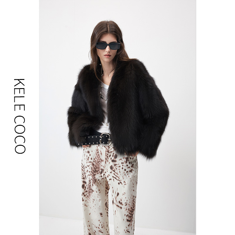 13732562.kele coco【礼盒发货】sagafurs狐狸毛v领狐狸腹毛皮草外套