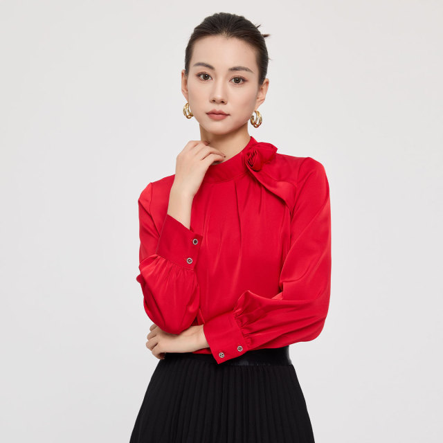12668784.【专柜同款】【打底衫】冬季气质通勤长袖套头衫纯色简约上衣