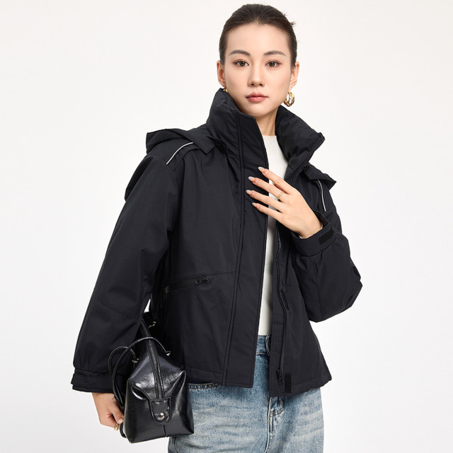 12655483.【羽绒服】冬季连帽短款休闲简约百搭保暖女式外套