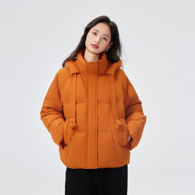 12669815.【商场同款】艾莱依趣味飘带秋冬女短款抽绳减龄保暖鸭绒羽绒服