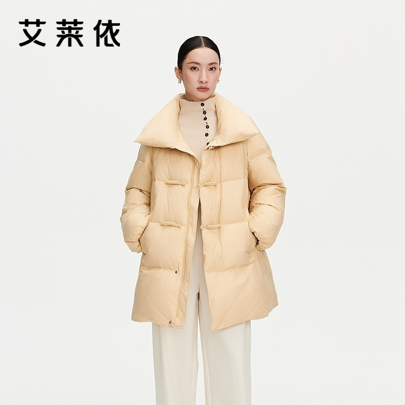 12669769.【商场同款】艾莱依华韵系列A型提花鸭绒服中长款新中式翻领羽绒服女