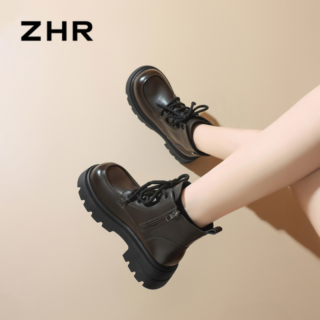 12736764.【ZHR则则】马丁靴圆头侧拉链厚底女鞋[PU]