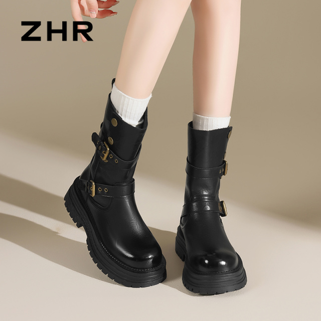 12736689.【ZHR则则】厚底短靴圆头套脚厚底女鞋[PU]