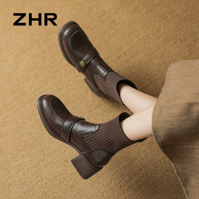 12736629.【ZHR则则】弹力靴圆头套脚粗跟女鞋[PU+飞织布]