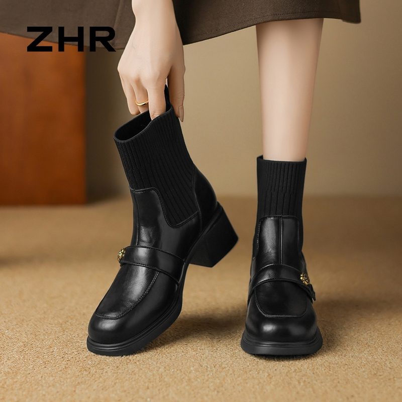12736629.【ZHR则则】弹力靴圆头套脚粗跟女鞋[PU+飞织布]