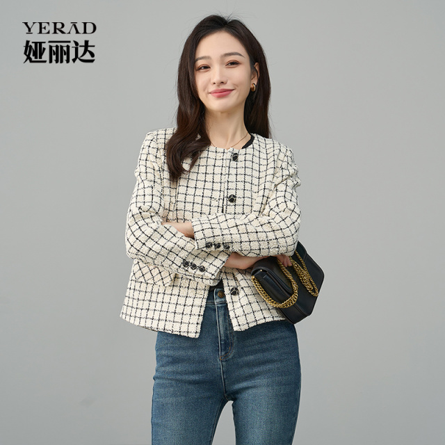 12786954.【娅丽达】小香风粗花呢外套女上衣设计感圆领格子短款外套女