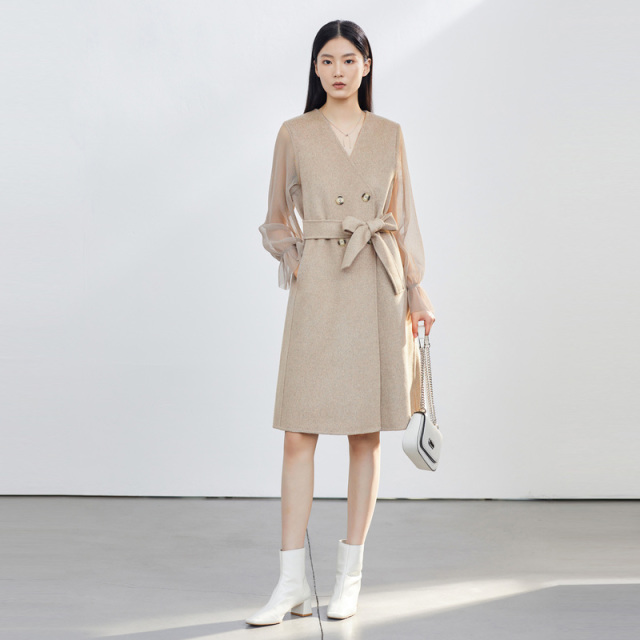 12798836.sdeer圣迪奥女装翻领褶皱收腰两件套毛呢大衣S22482506