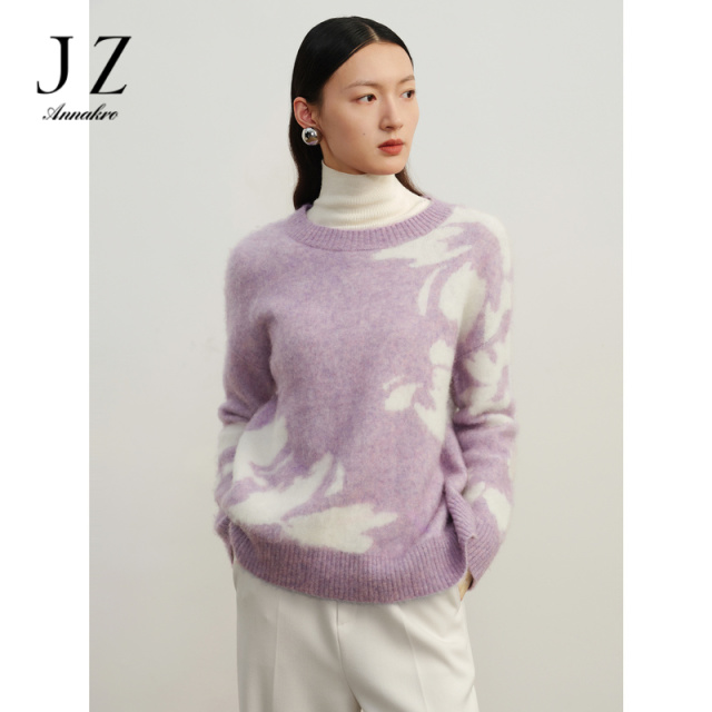 12814588.玖姿安娜蔻慵懒风时髦绒感提花落肩绵羊毛针织衫女冬季新款