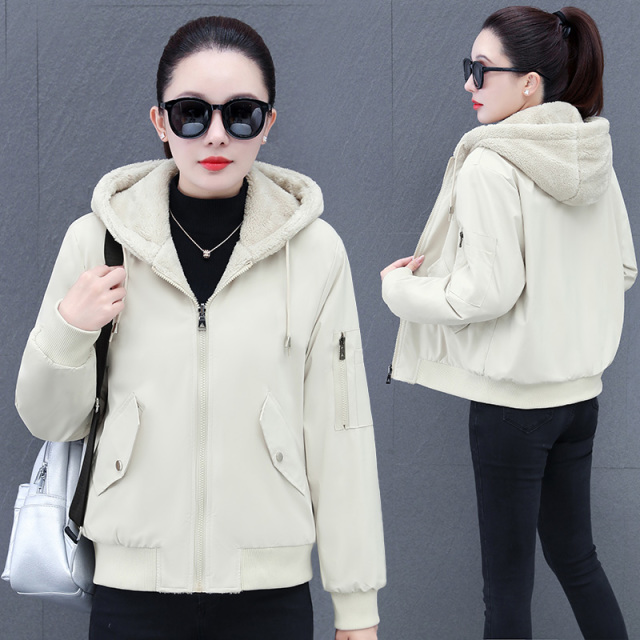 12824682.季婕秋冬女款新款时髦双面穿御寒连帽外套【季婕女装QD】