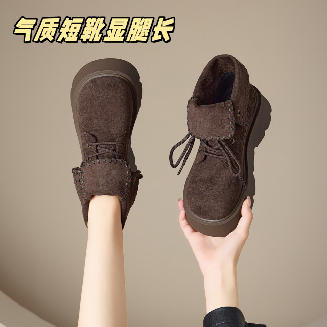 12874435.增高厚底马丁靴春秋季单里时尚百搭舒适轻便学院风短筒女靴大黄靴