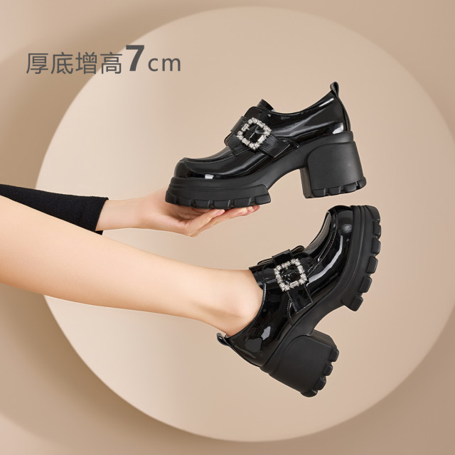 12874434.百搭乐福鞋女2025年春季新款时尚简约厚底舒适一脚蹬女单鞋