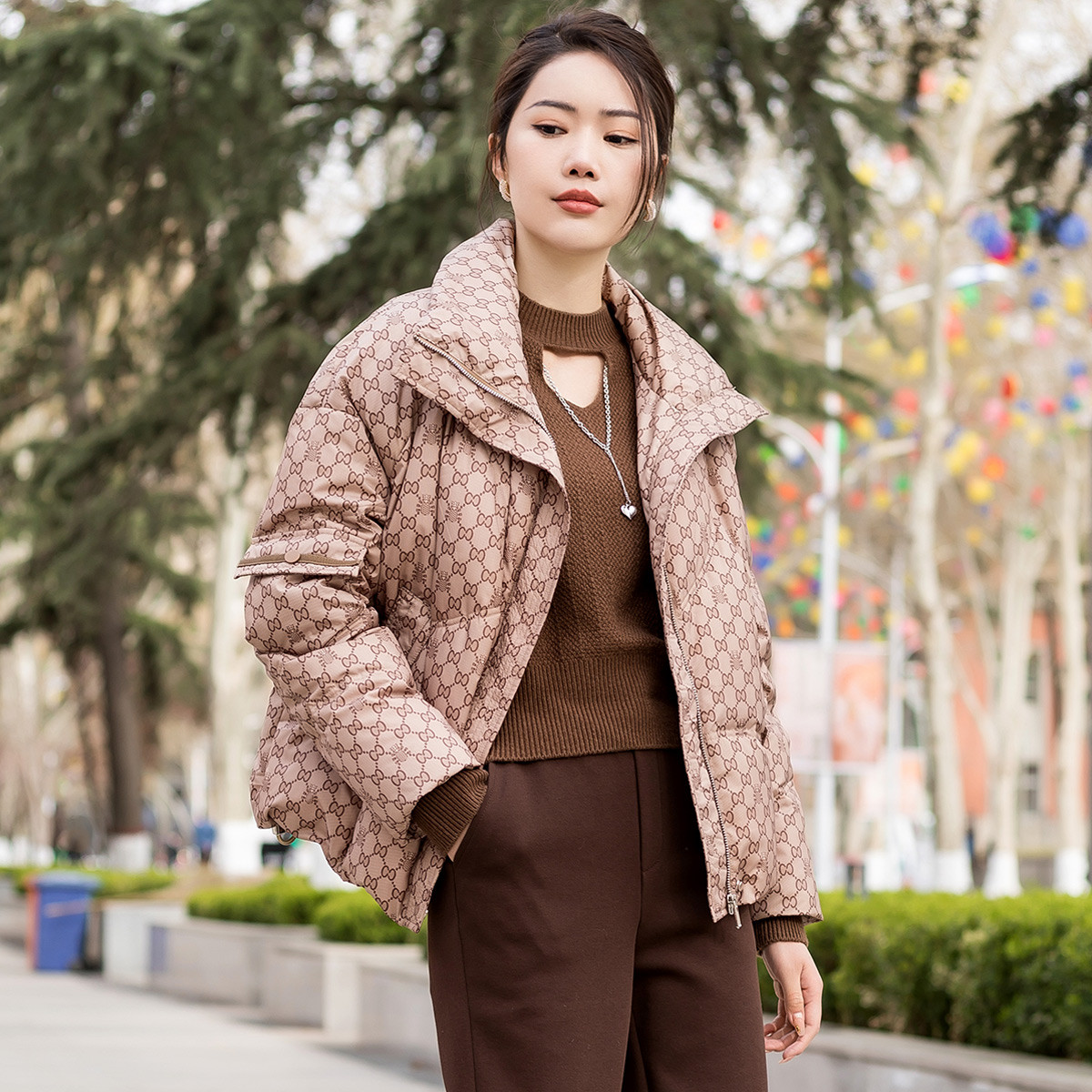 12948765.【棉服】冬季时尚立领短款加绒加厚印花女式外套