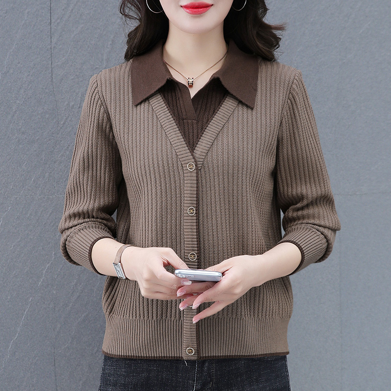 12919723.淘贝鼠春秋新款女款时髦假两件百搭洋气打底衫【淘贝鼠女装QD】