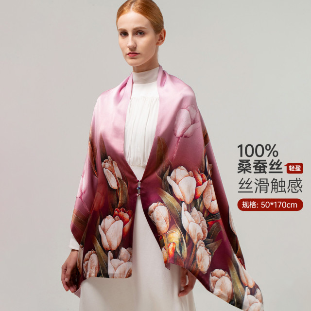 13323504.【云南新疆旅游穿搭】真丝丝巾双层缎面刺绣桑蚕丝礼盒