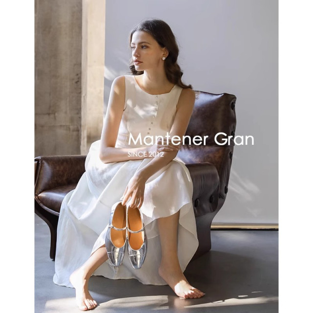 12941842.MG.单鞋Mantener Gran复古尖头银色玛丽珍鞋女气质法式浅口真皮一字带单鞋