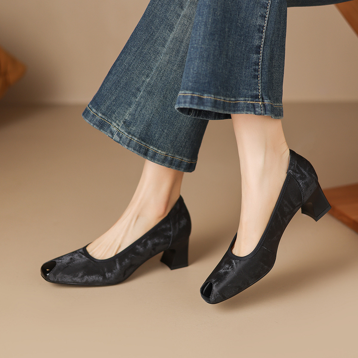 12956672.中国风玛丽珍鞋方头粗跟浅口女单鞋素面简约优雅文艺气质女鞋