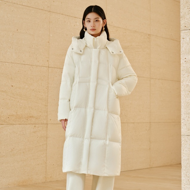 12994250.艾莱依可脱卸连帽防风保暖围巾长款羽绒服女款
