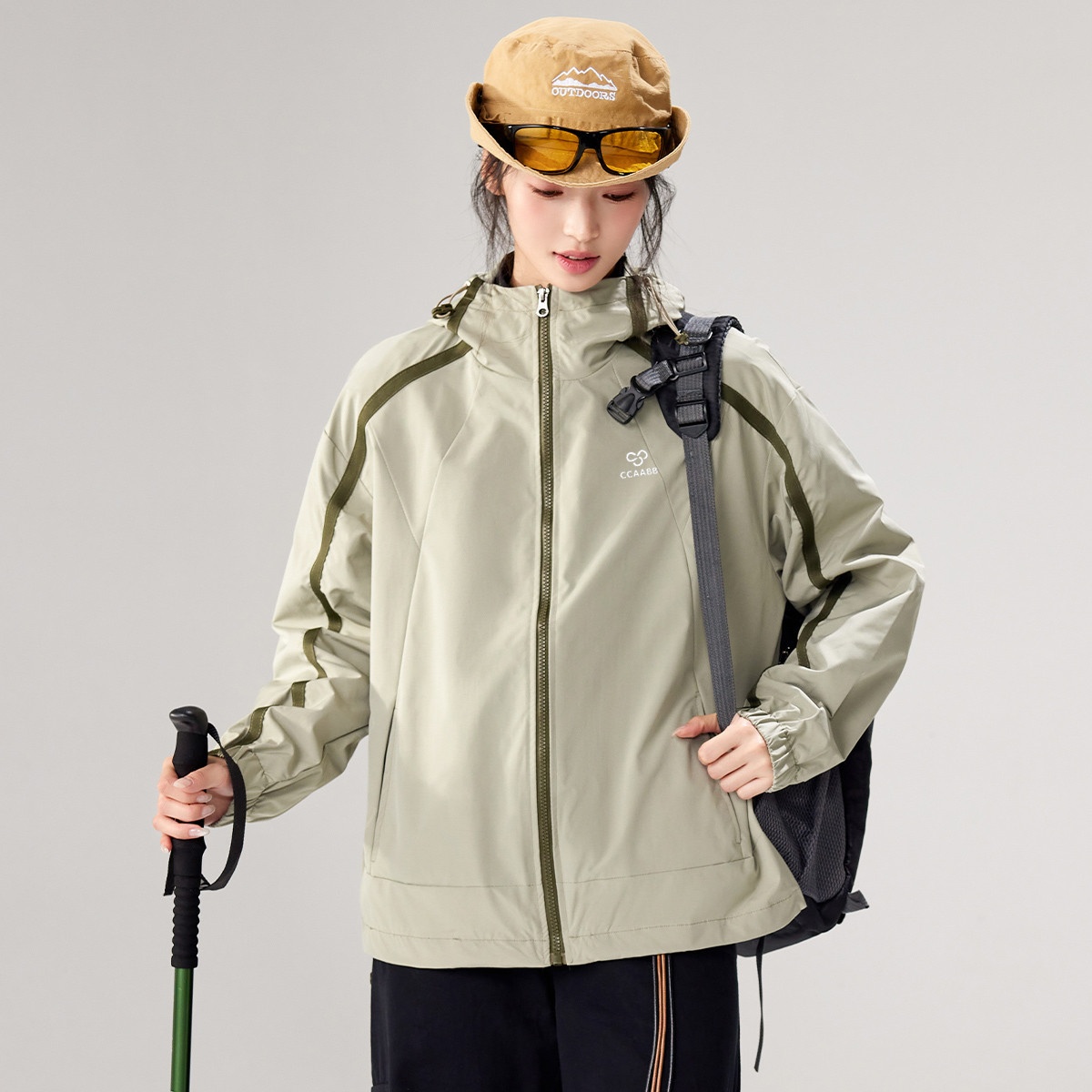 13707282.i.t ccaabb春季情侣款休闲户外防风登山服时尚夹克外套