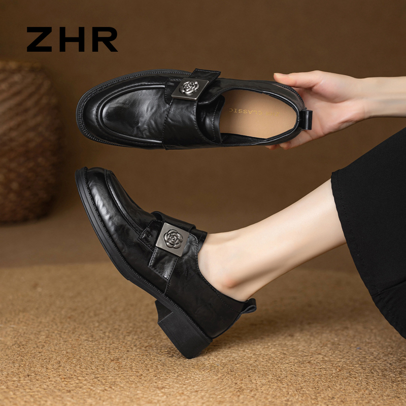 13007906.【ZHR则则】深口单鞋圆头魔术贴厚底女鞋[PU]