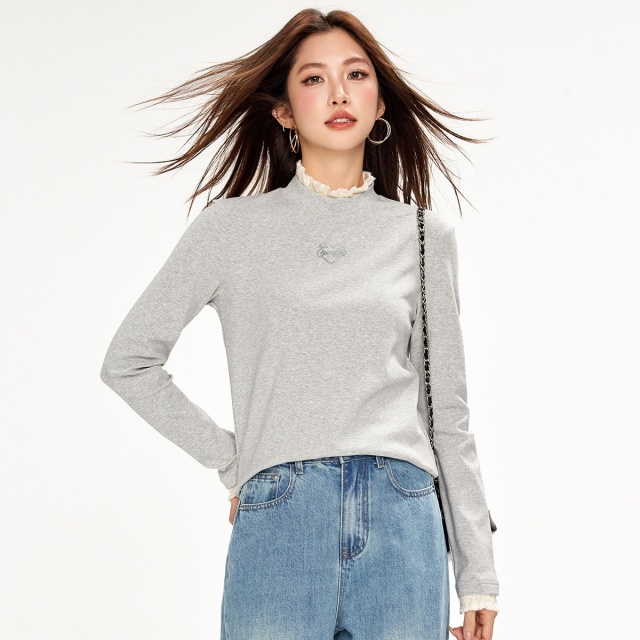 13712940.CHOCOOLATE花边拼接半高领长袖t恤内搭打底衫女款