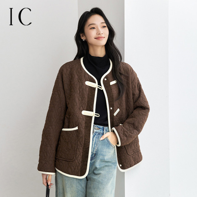 13029913.设计通勤休闲撞色边短款棉服女2025新款冬季高级气质宽松短外套